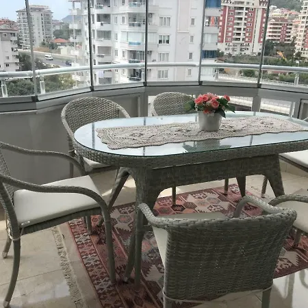 Banana Garden B 24 * Mahmutlar
